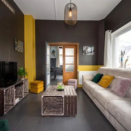 Spacious Mansion In With Sauna * Вэм