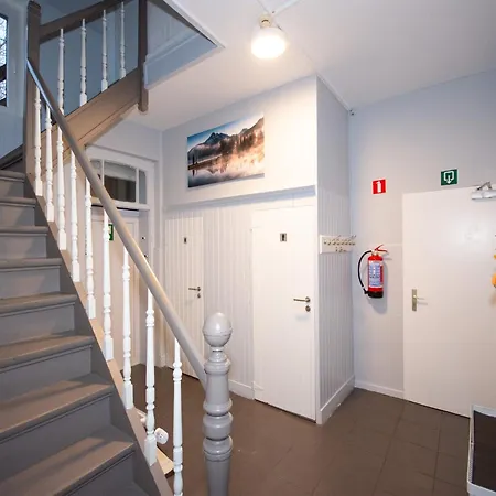 Spacious Mansion In With Sauna בית נופש וואימס