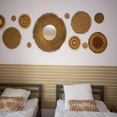 Spacious Mansion In With Sauna *